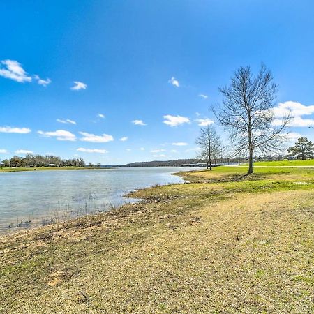 Lake Eufaula Retreat With Fire Pit, Near Main St!别墅 外观 照片